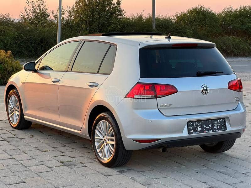 Volkswagen Golf 7 1.6TDI /CUP Edt/Pano Volkswagen Golf 7 1.6TDI /CUP Edt/Pano