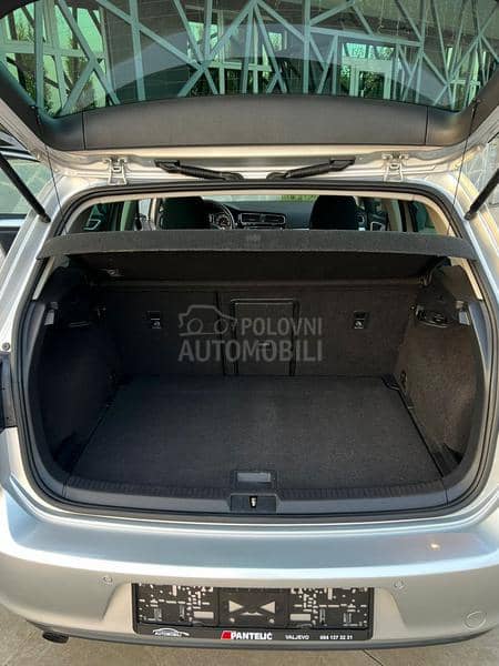 Volkswagen Golf 7 1.6TDI /CUP Edt/Pano Volkswagen Golf 7 1.6TDI /CUP Edt/Pano