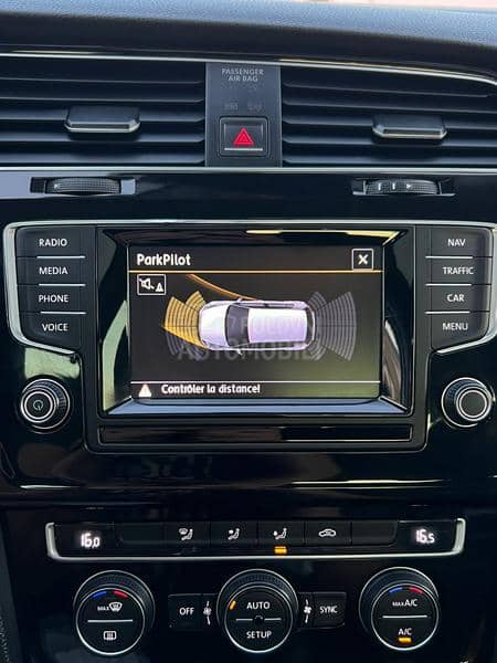 Volkswagen Golf 7 1.6TDI /CUP Edt/Pano Volkswagen Golf 7 1.6TDI /CUP Edt/Pano