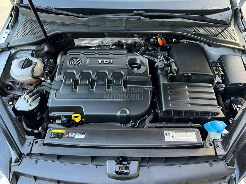 Volkswagen Golf 7 1.6TDI /CUP Edt/Pano Volkswagen Golf 7 1.6TDI /CUP Edt/Pano