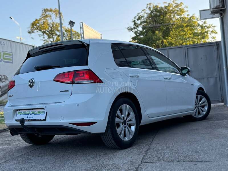 Volkswagen Golf 7 1.6TDI BLUEMOTION