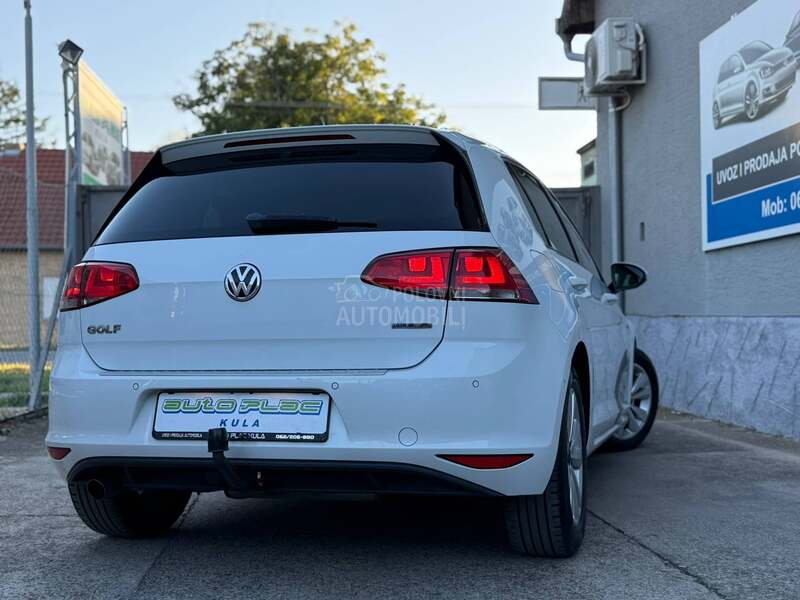 Volkswagen Golf 7 1.6TDI BLUEMOTION