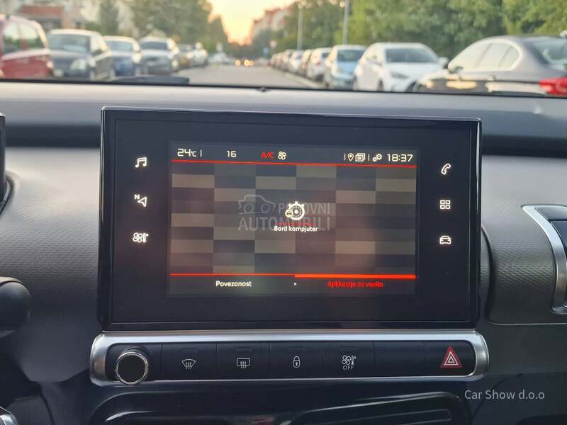 Citroen C4 Cactus 1.5eHDI/SHINE