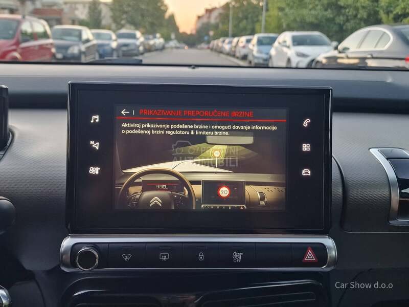 Citroen C4 Cactus 1.5eHDI/SHINE