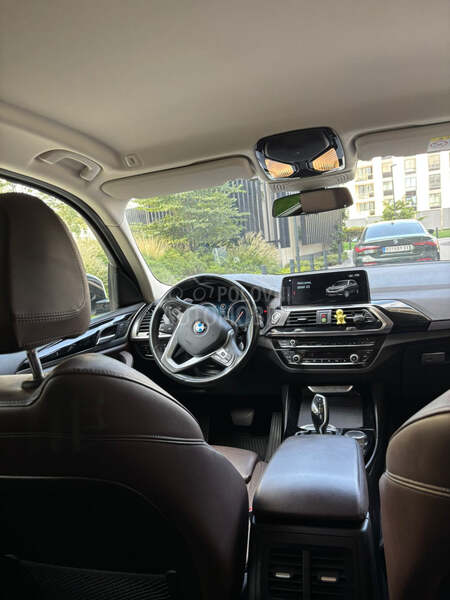 BMW X3 2.0.