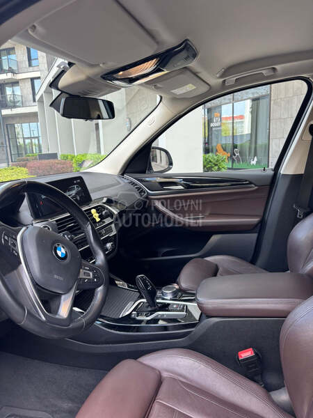 BMW X3 2.0.