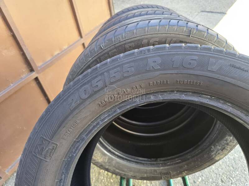 Semperit 205/55 R16 Letnja