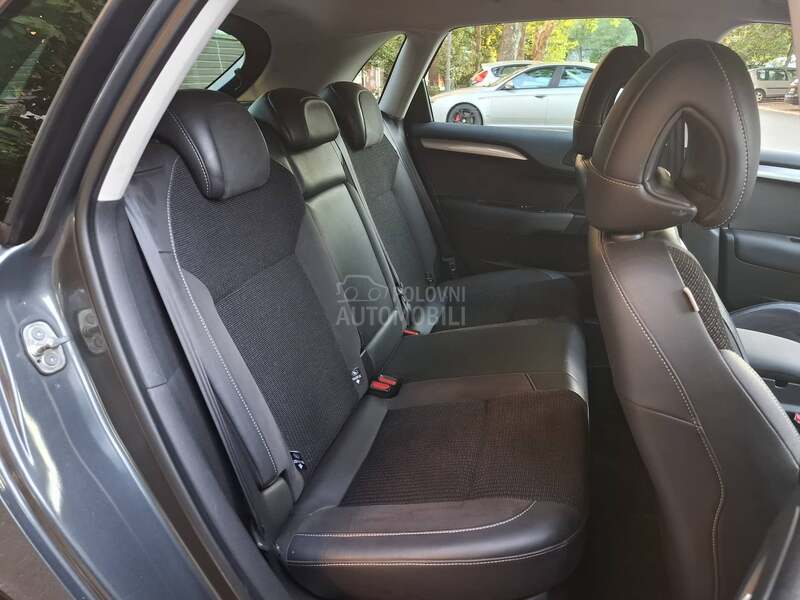 Citroen C4 1.6e HDI EXCLUSIVE