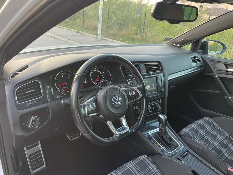 Volkswagen Golf 7 2.0 GTD DSG