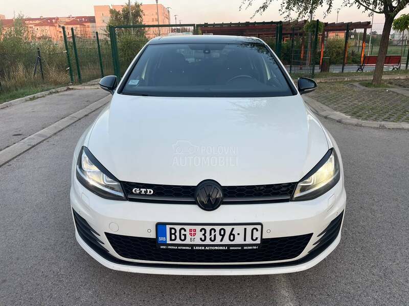 Volkswagen Golf 7 2.0 GTD DSG