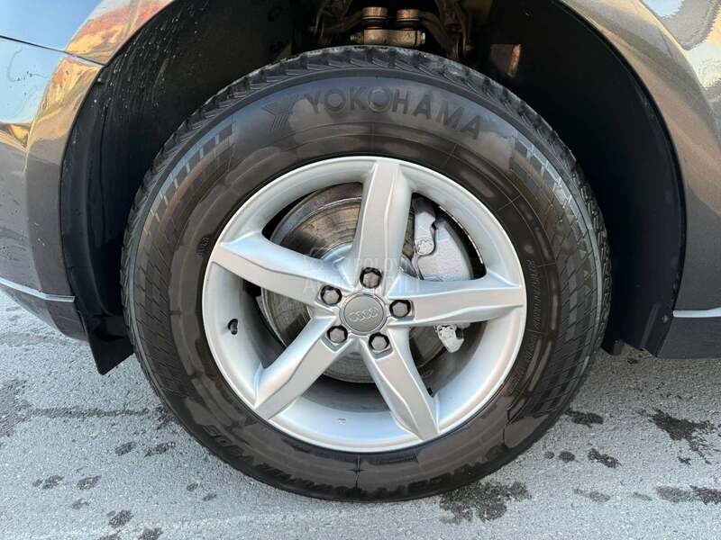 Audi Q5 2.0 tdi s-line