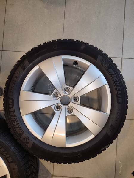 Michelin 215/55 R17 Zimska