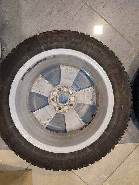 Michelin 215/55 R17 Zimska