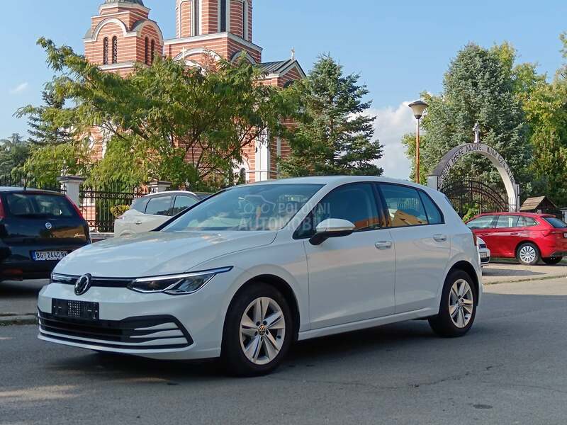 Volkswagen Golf 8 2,0. HAJLAJN