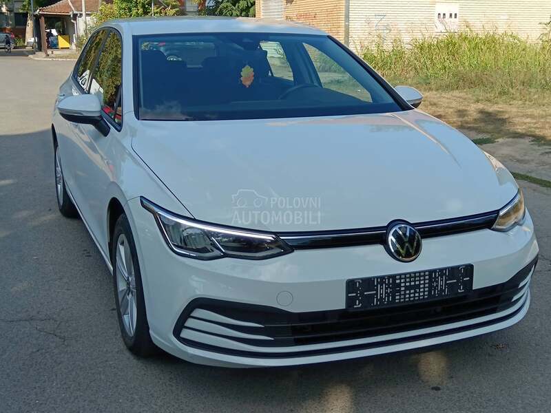 Volkswagen Golf 8 2,0. HAJLAJN