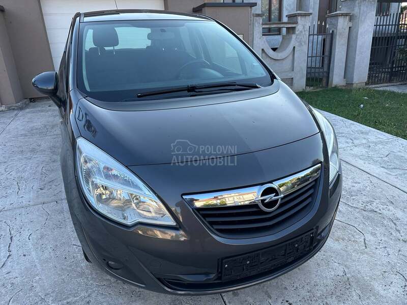 Opel Meriva 1.3CDTI ENJOY
