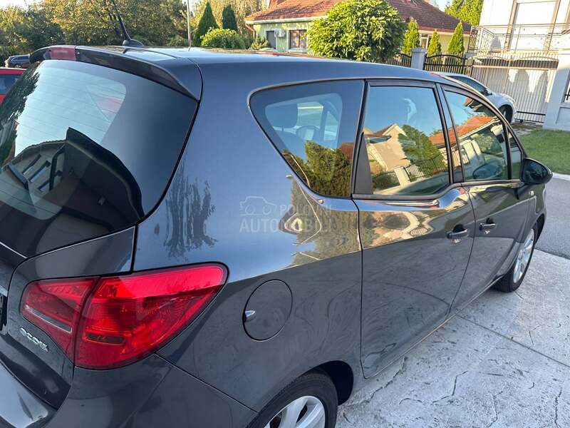 Opel Meriva 1.3CDTI ENJOY