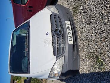 Mercedes vito 2014.god .delovi