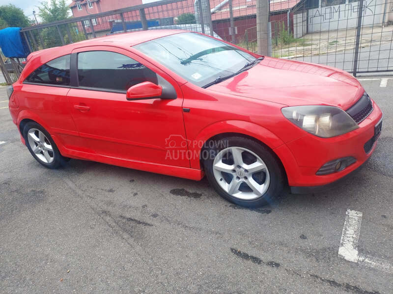 Opel Astra H 1.9 gtc opc
