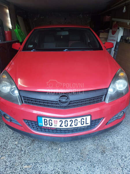Opel Astra H 1.9 gtc opc
