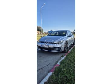 Volkswagen Golf 8 2.0 tdi life