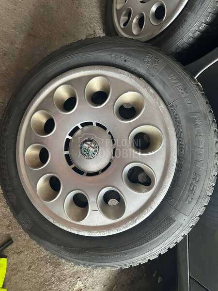 Hankook 185/65 R15 Zimska
