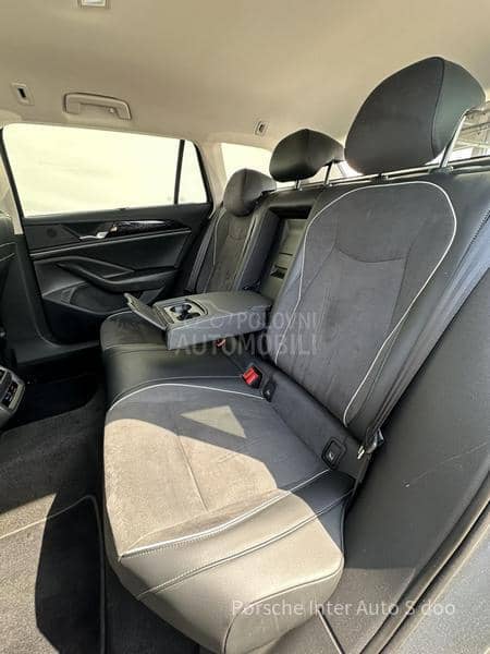 Volkswagen Passat B9 Elegance 2.0 TDI DSG