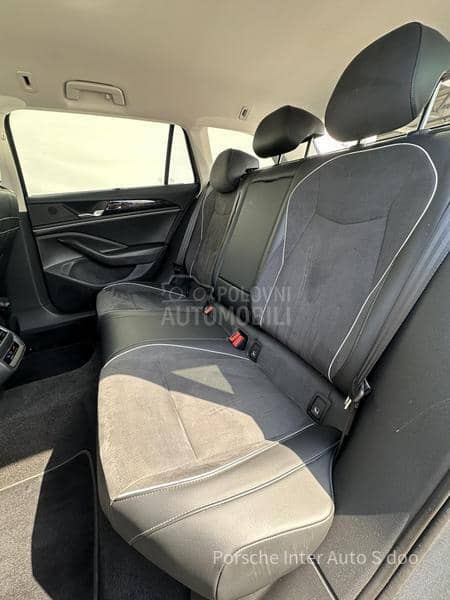 Volkswagen Passat B9 Elegance 2.0 TDI DSG