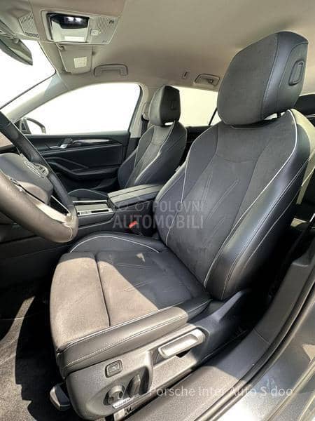 Volkswagen Passat B9 Elegance 2.0 TDI DSG