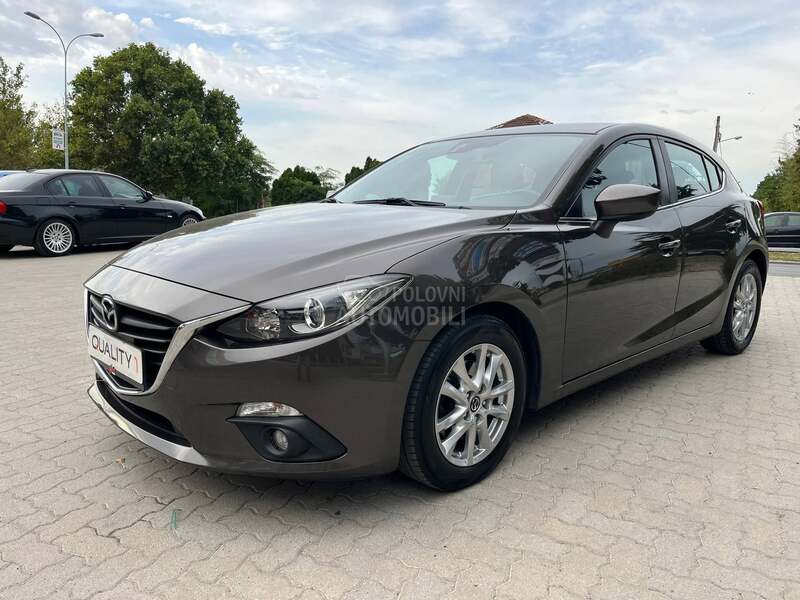 Mazda 3 2.0 Švajcarac REVO