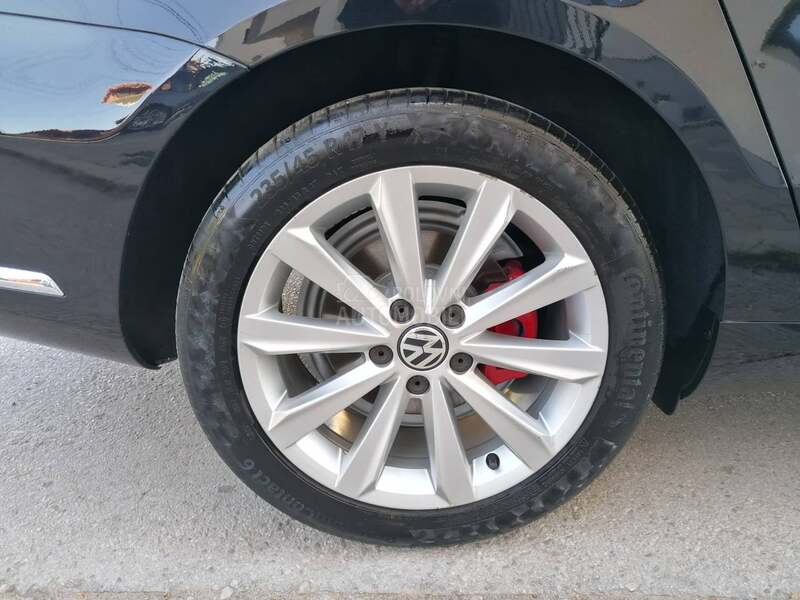 Volkswagen Passat B7 1.4i STYLE LINE CH