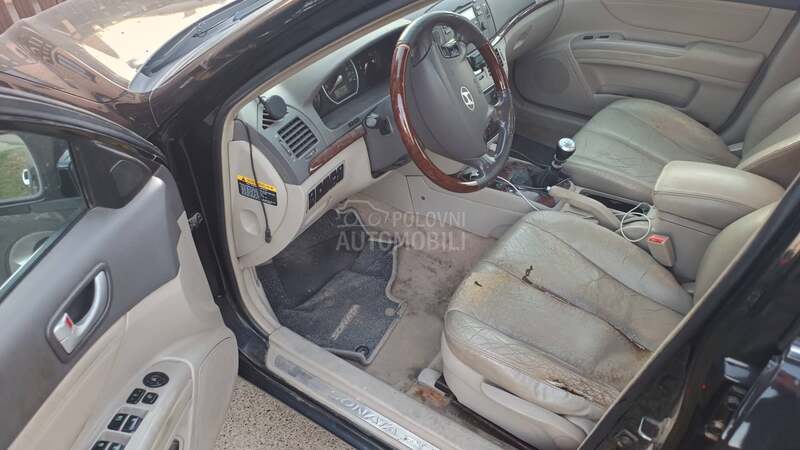 Hyundai Sonata 2.0 DOHC