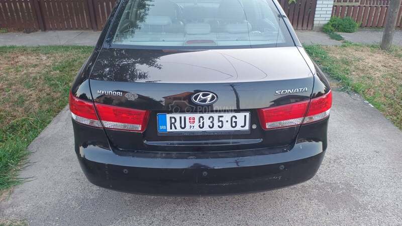 Hyundai Sonata 2.0 DOHC