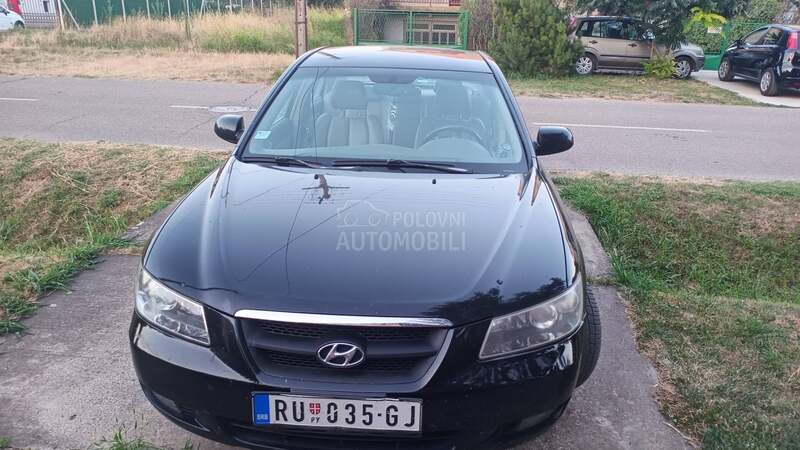 Hyundai Sonata 2.0 DOHC