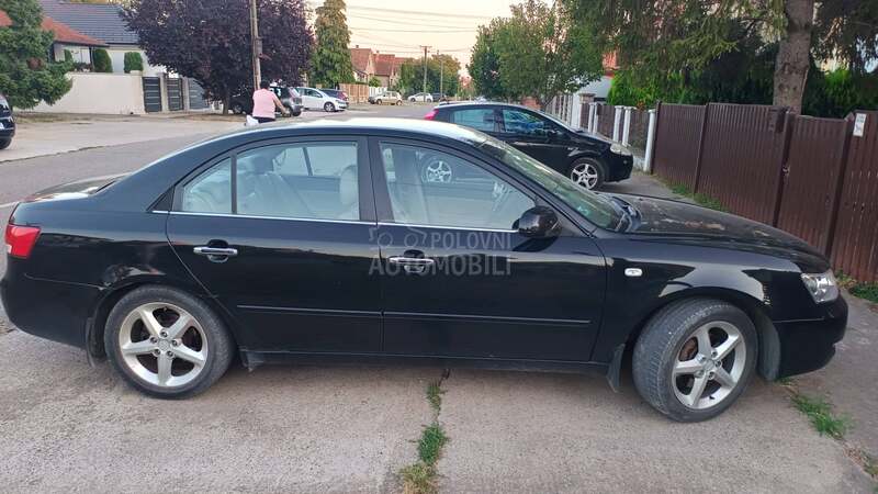 Hyundai Sonata 2.0 DOHC