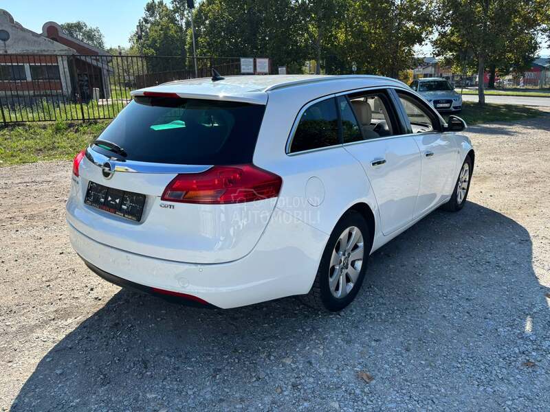 Opel Insignia 2.0 cdti