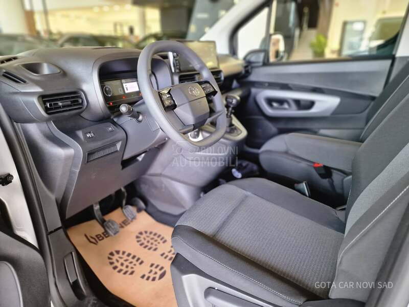 Toyota Proace City Verso SHUTTLE N1