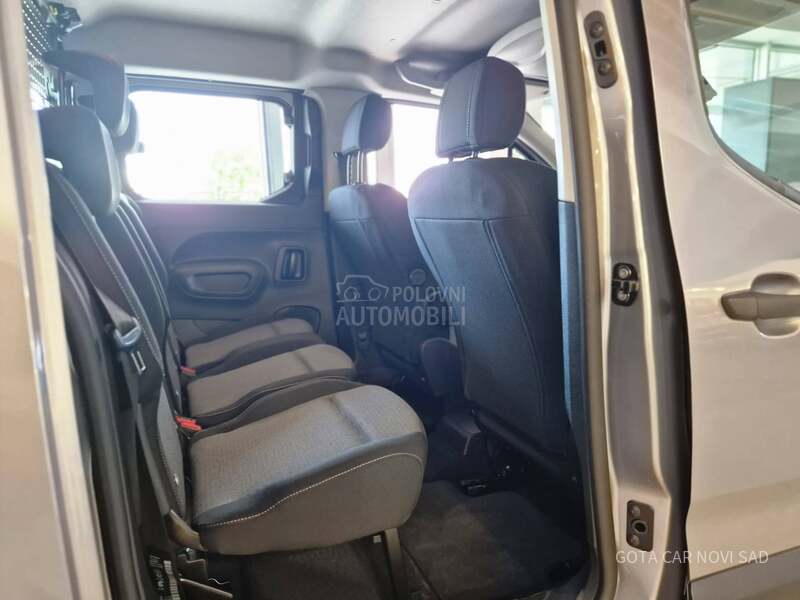 Toyota Proace City Verso SHUTTLE N1