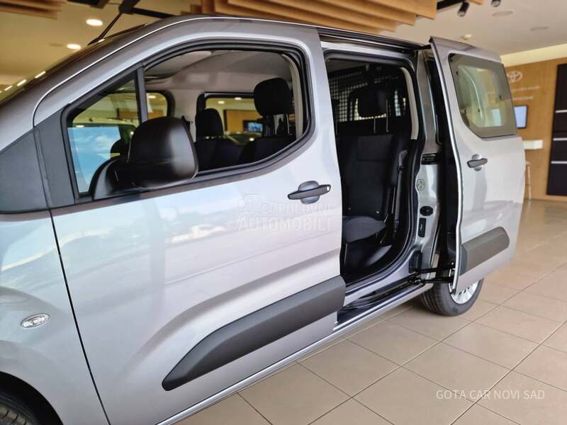 Toyota Proace City Verso SHUTTLE N1