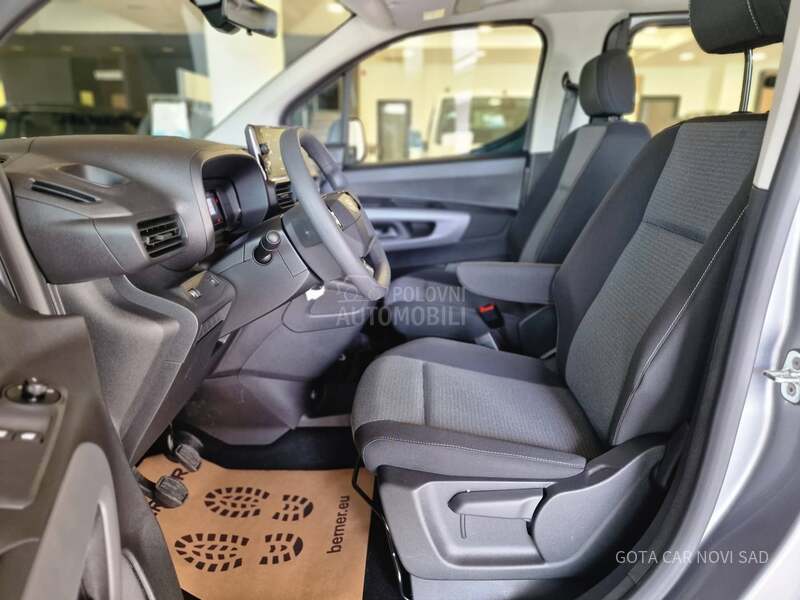 Toyota Proace City Verso SHUTTLE N1