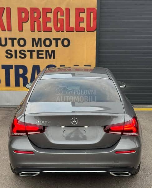 Mercedes Benz A 180 Ambient/Virt/Led