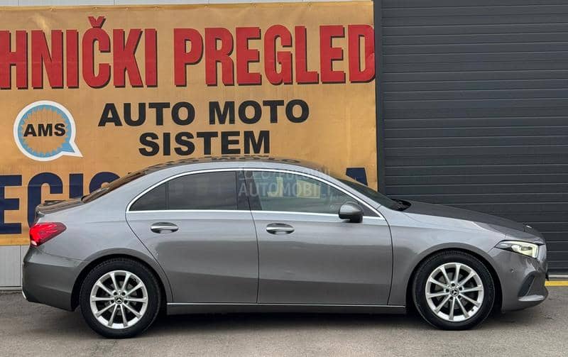 Mercedes Benz A 180 Ambient/Virt/Led