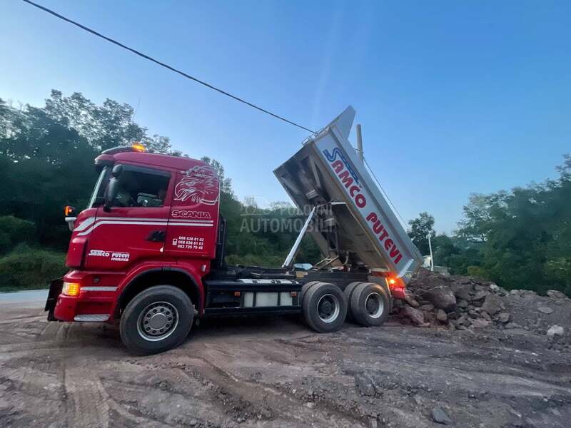Scania R560
