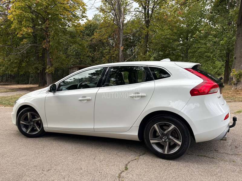Volvo V40 r-design 2.0diz 120k