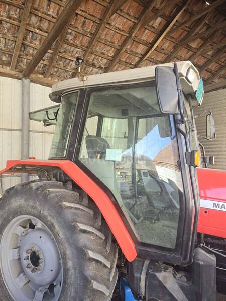 Massey Ferguson 5365