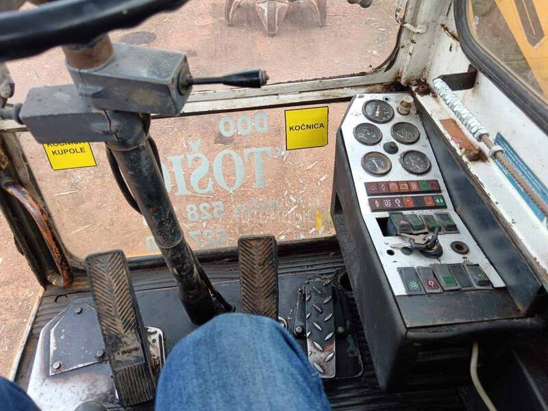 Liebherr 902