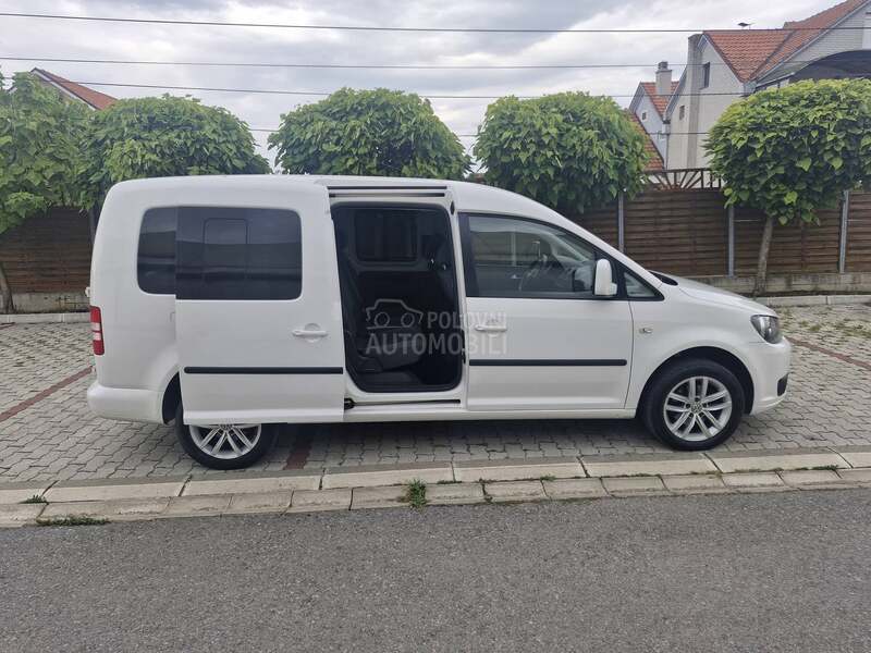 Volkswagen Caddy 2.0tdi maxi 4x4