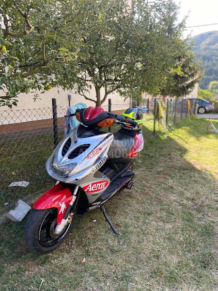 Yamaha aerox