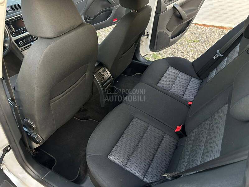 Škoda Octavia 1.6tdi 4x4 OČUVANA