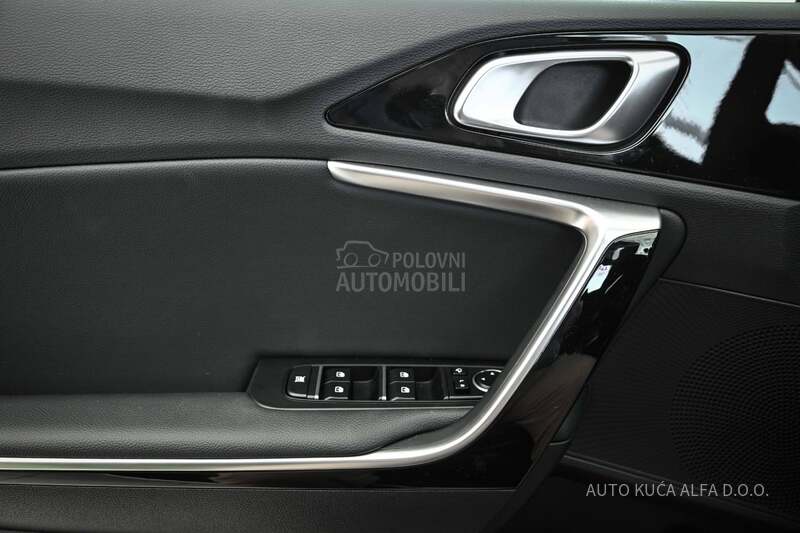 Kia XCeed 1.5 T-GDI FLOW PLUS